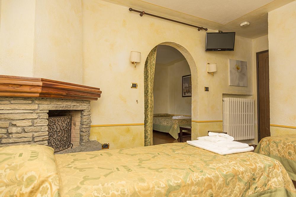 Hotel La Fontaine Oulx Dış mekan fotoğraf
