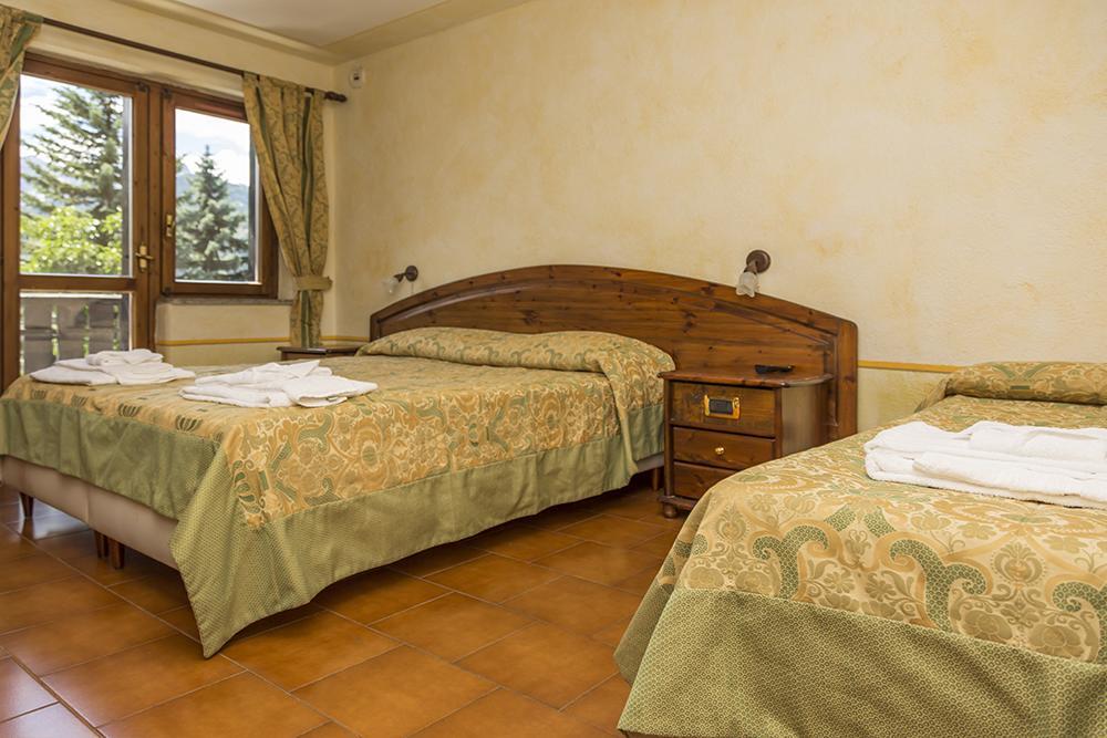 Hotel La Fontaine Oulx Dış mekan fotoğraf